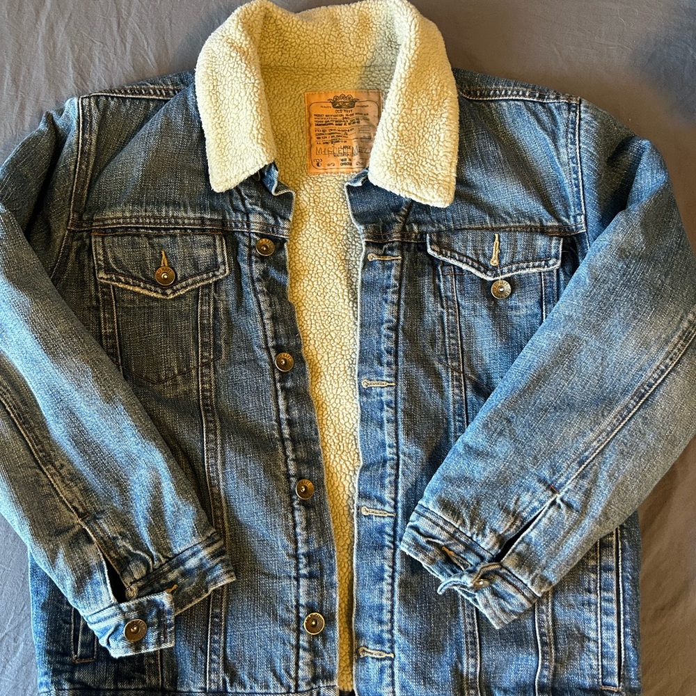 Old Navy Blue Denim Jacket with Cream Sherpa Lining